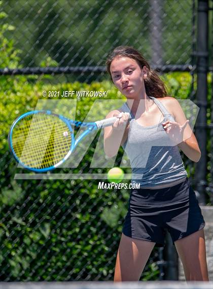 Thumbnail 2 in NCHSAA 3A Mid-East Regionals - Singles photogallery.