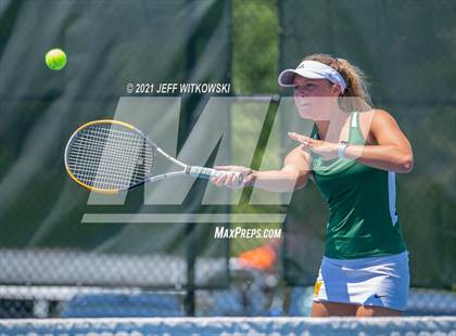 Thumbnail 2 in NCHSAA 3A Mid-East Regionals - Singles photogallery.