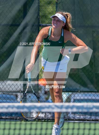 Thumbnail 3 in NCHSAA 3A Mid-East Regionals - Singles photogallery.