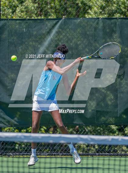 Thumbnail 2 in NCHSAA 3A Mid-East Regionals - Singles photogallery.