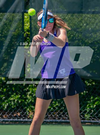 Thumbnail 2 in NCHSAA 3A Mid-East Regionals - Singles photogallery.