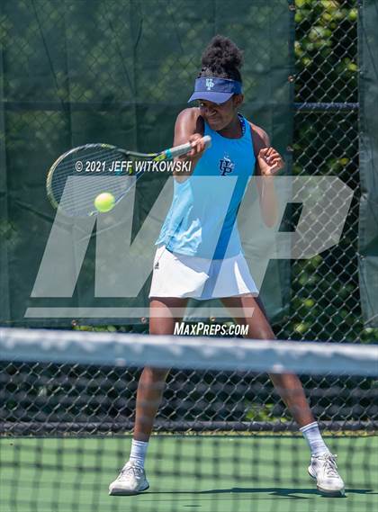 Thumbnail 3 in NCHSAA 3A Mid-East Regionals - Singles photogallery.