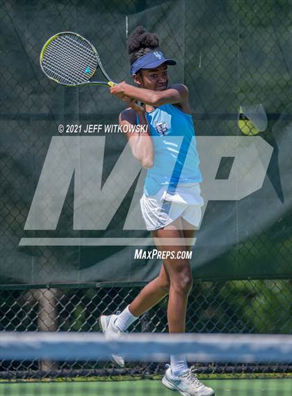 Thumbnail 3 in NCHSAA 3A Mid-East Regionals - Singles photogallery.