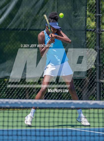 Thumbnail 3 in NCHSAA 3A Mid-East Regionals - Singles photogallery.