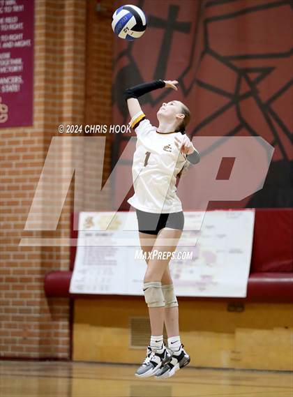 Thumbnail 2 in Mica Mountain @ Salpointe Catholic photogallery.