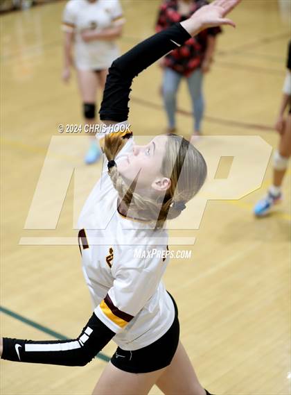 Thumbnail 1 in Mica Mountain @ Salpointe Catholic photogallery.