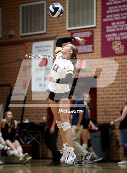 Thumbnail 2 in Mica Mountain @ Salpointe Catholic photogallery.