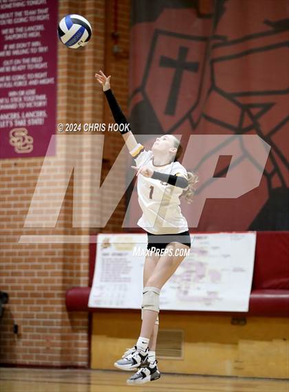 Thumbnail 3 in Mica Mountain @ Salpointe Catholic photogallery.