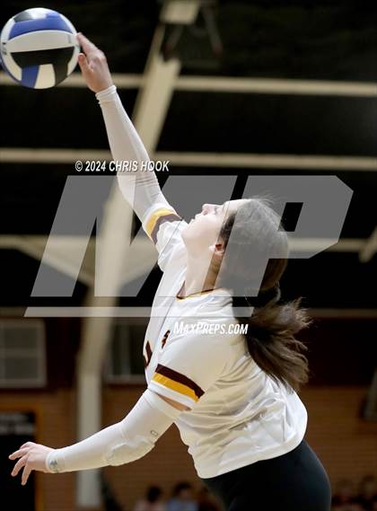Thumbnail 2 in Mica Mountain @ Salpointe Catholic photogallery.