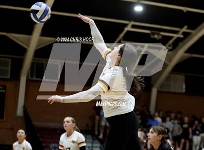 Thumbnail 3 in Mica Mountain @ Salpointe Catholic photogallery.