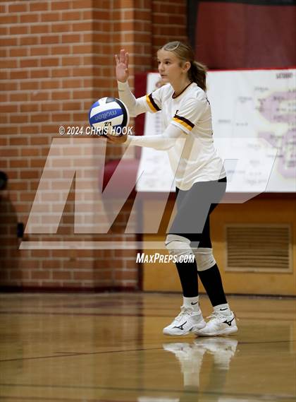 Thumbnail 2 in Mica Mountain @ Salpointe Catholic photogallery.