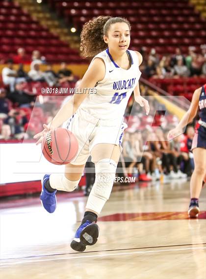 Thumbnail 1 in Sahuaro vs. Mesquite (AIA 5A Semifinal)  photogallery.