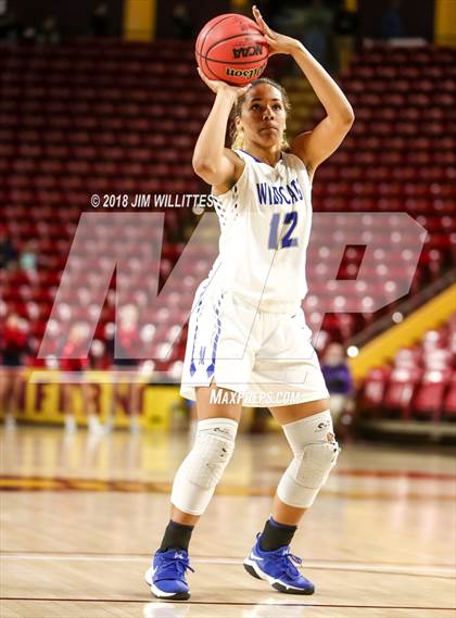 Thumbnail 3 in Sahuaro vs. Mesquite (AIA 5A Semifinal)  photogallery.