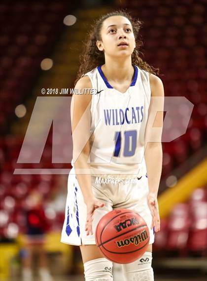 Thumbnail 2 in Sahuaro vs. Mesquite (AIA 5A Semifinal)  photogallery.
