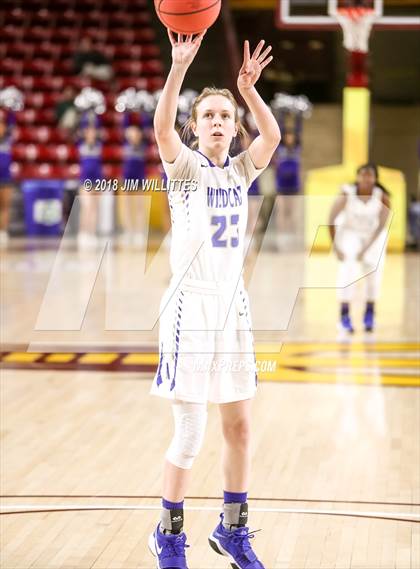 Thumbnail 1 in Sahuaro vs. Mesquite (AIA 5A Semifinal)  photogallery.