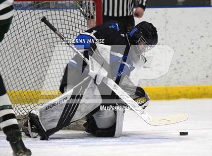 Thumbnail 2 in Guilderland @ Shenendehowa photogallery.