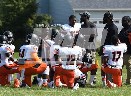Thumbnail 3 in McKinley @ Cardinal O'Hara photogallery.