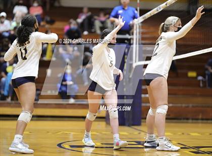 Thumbnail 1 in Jack Britt @ Cape Fear photogallery.