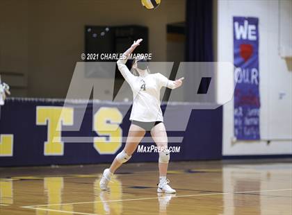 Thumbnail 1 in Jack Britt @ Cape Fear photogallery.