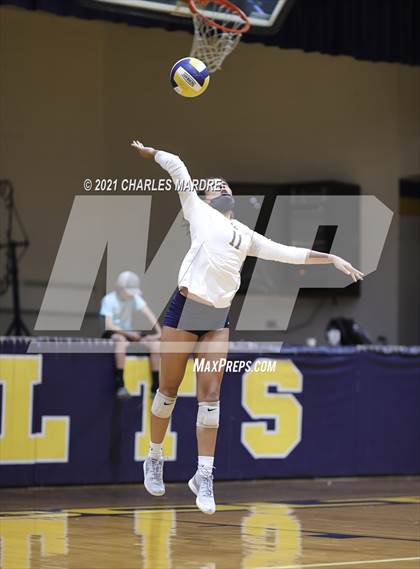 Thumbnail 1 in Jack Britt @ Cape Fear photogallery.