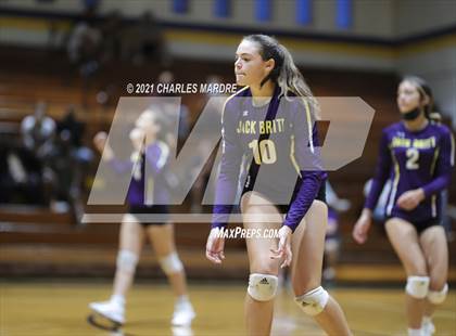 Thumbnail 1 in Jack Britt @ Cape Fear photogallery.