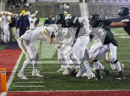 Thumbnail 1 in Massapequa vs. William Floyd (Division I Championship) photogallery.