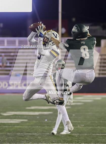 Thumbnail 2 in Massapequa vs. William Floyd (Division I Championship) photogallery.