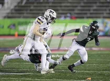 Thumbnail 2 in Massapequa vs. William Floyd (Division I Championship) photogallery.