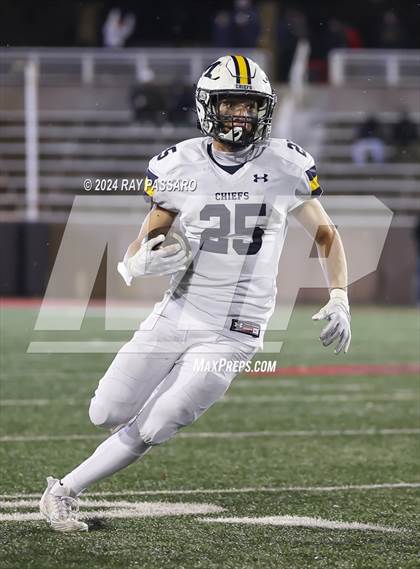 Thumbnail 3 in Massapequa vs. William Floyd (Division I Championship) photogallery.