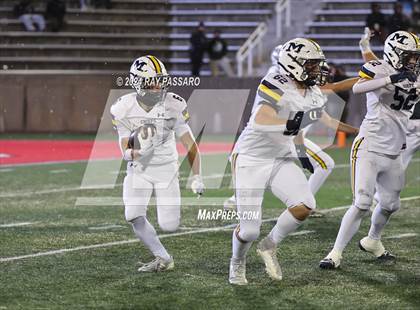 Thumbnail 1 in Massapequa vs. William Floyd (Division I Championship) photogallery.