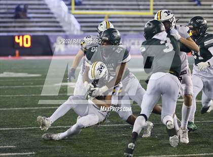 Thumbnail 3 in Massapequa vs. William Floyd (Division I Championship) photogallery.