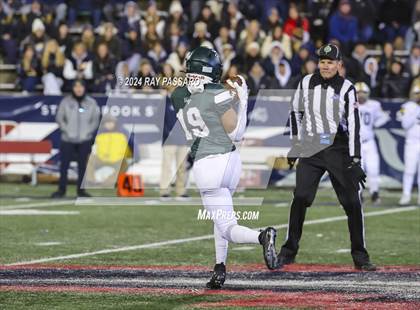Thumbnail 1 in Massapequa vs. William Floyd (Division I Championship) photogallery.