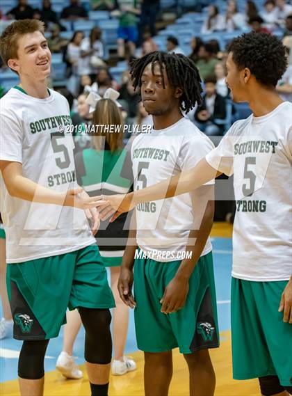 Thumbnail 3 in Southwest Guilford vs. Walter M. Williams (NCHSAA 3A Final) photogallery.