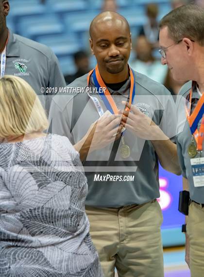 Thumbnail 3 in Southwest Guilford vs. Walter M. Williams (NCHSAA 3A Final) photogallery.