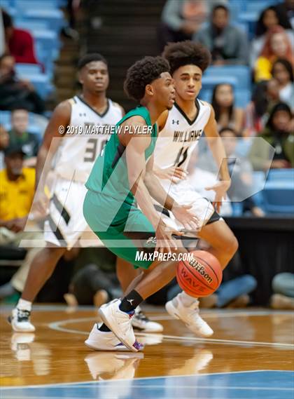 Thumbnail 2 in Southwest Guilford vs. Walter M. Williams (NCHSAA 3A Final) photogallery.