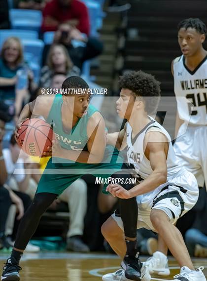 Thumbnail 3 in Southwest Guilford vs. Walter M. Williams (NCHSAA 3A Final) photogallery.