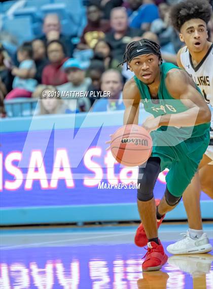 Thumbnail 2 in Southwest Guilford vs. Walter M. Williams (NCHSAA 3A Final) photogallery.