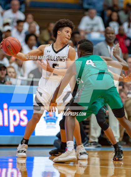 Thumbnail 2 in Southwest Guilford vs. Walter M. Williams (NCHSAA 3A Final) photogallery.