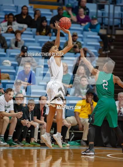Thumbnail 2 in Southwest Guilford vs. Walter M. Williams (NCHSAA 3A Final) photogallery.