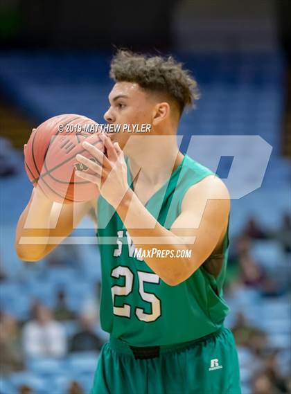 Thumbnail 3 in Southwest Guilford vs. Walter M. Williams (NCHSAA 3A Final) photogallery.