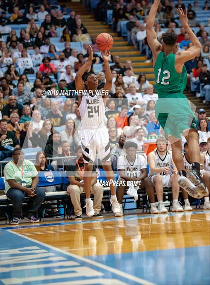 Thumbnail 1 in Southwest Guilford vs. Walter M. Williams (NCHSAA 3A Final) photogallery.