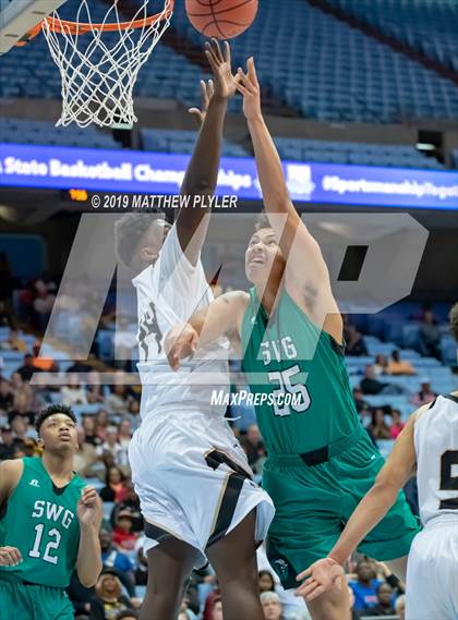 Thumbnail 1 in Southwest Guilford vs. Walter M. Williams (NCHSAA 3A Final) photogallery.