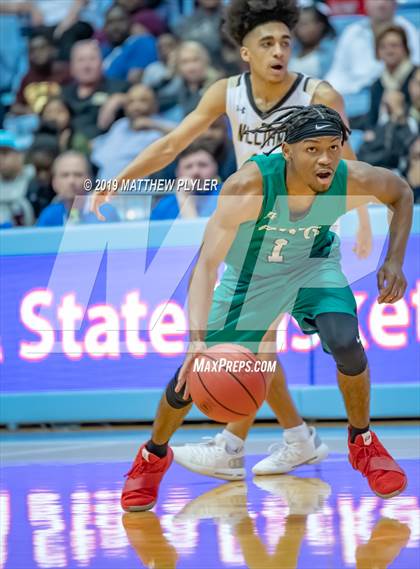 Thumbnail 1 in Southwest Guilford vs. Walter M. Williams (NCHSAA 3A Final) photogallery.