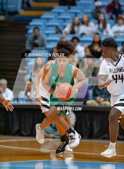 Thumbnail 3 in Southwest Guilford vs. Walter M. Williams (NCHSAA 3A Final) photogallery.