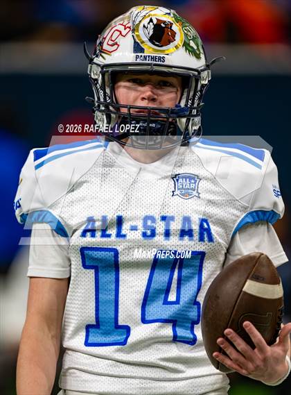 Thumbnail 2 in San Antonio All-Stars photogallery.