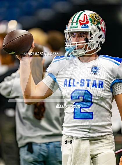 Thumbnail 2 in San Antonio All-Stars photogallery.