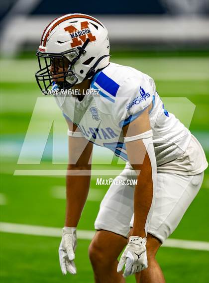Thumbnail 2 in San Antonio All-Stars photogallery.