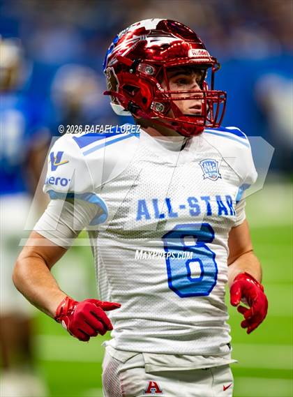Thumbnail 2 in San Antonio All-Stars photogallery.