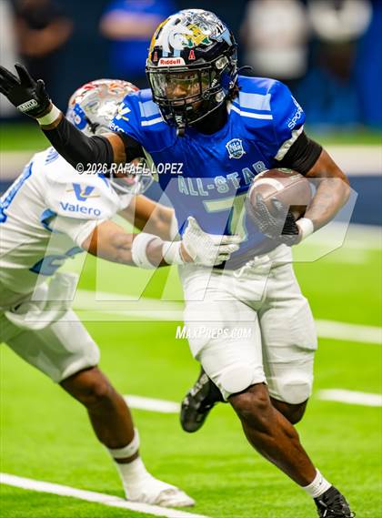 Thumbnail 1 in San Antonio All-Stars photogallery.