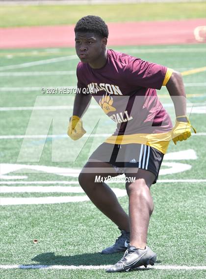 Thumbnail 2 in Woodrow Wilson vs. Highland (Marina Invitational) photogallery.